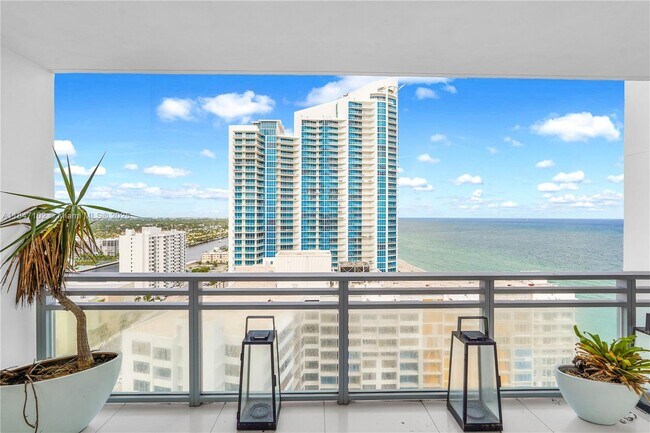 Building Photo - 3535 S Ocean Dr