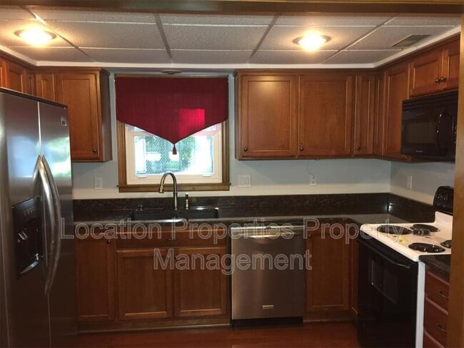 Building Photo - 3824 Stockade Ct