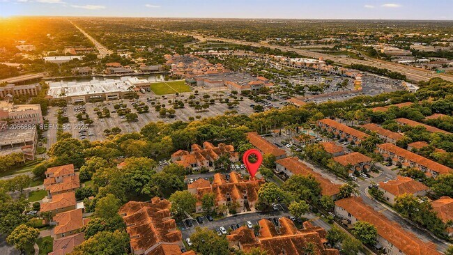Building Photo - 11830 SW 80th St