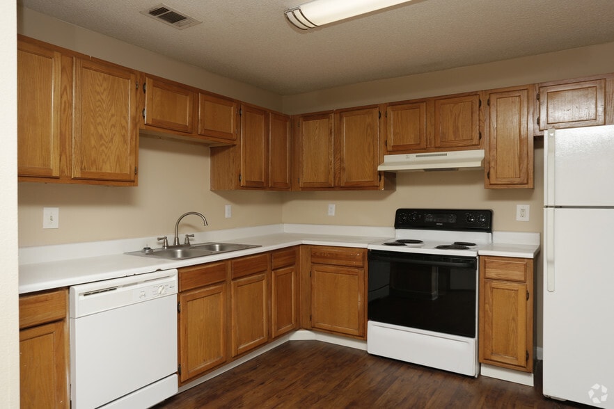 Interior Photo - Brookside Pointe Apartments
