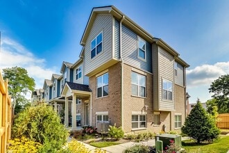 Building Photo - 25 Clay Ave