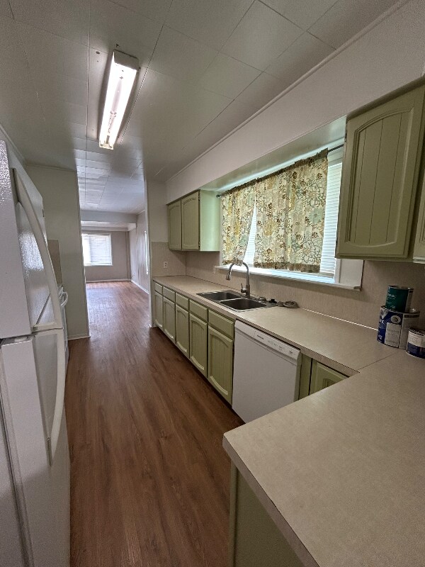 Building Photo - 5024 SE Jetty Ave