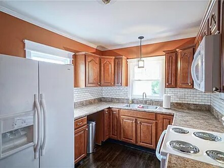 Updated kitchen with all appliances - 703 N Central Ave