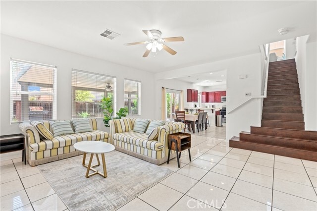 Building Photo - 22421 Hawthorn Ave