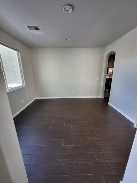 Building Photo - 1137 Evergreen Cove St