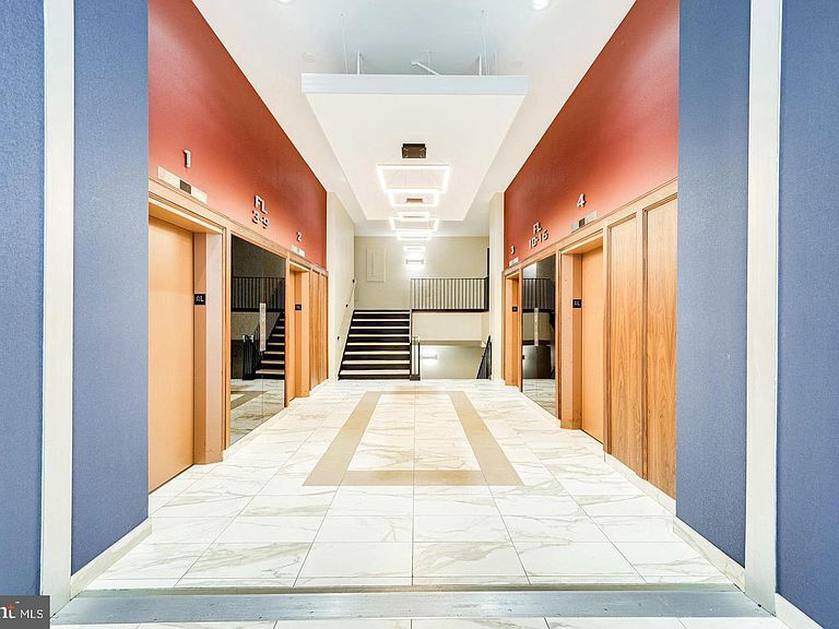 Elevators - 4600 Duke St