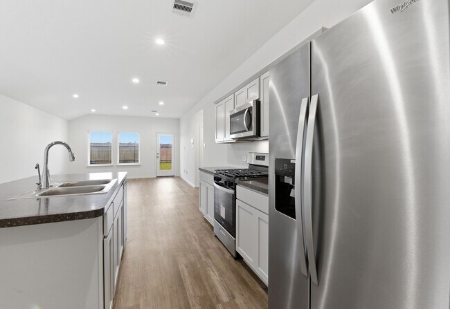 Building Photo - 24343 Saddlestone Green Dr