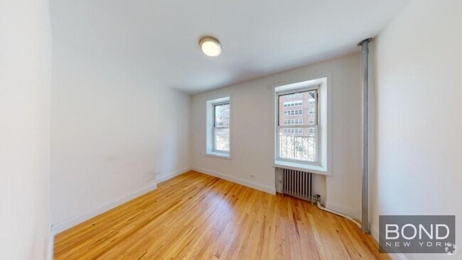 Building Photo - 1435 1st Ave