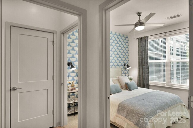 Building Photo - 9821 Research Dr