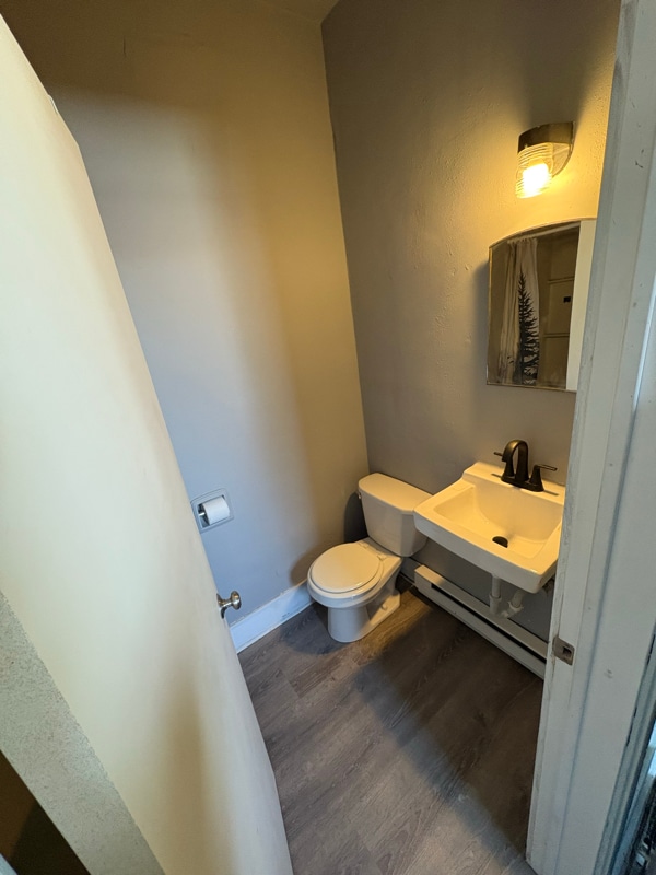 Building Photo - 603 Albion Ave