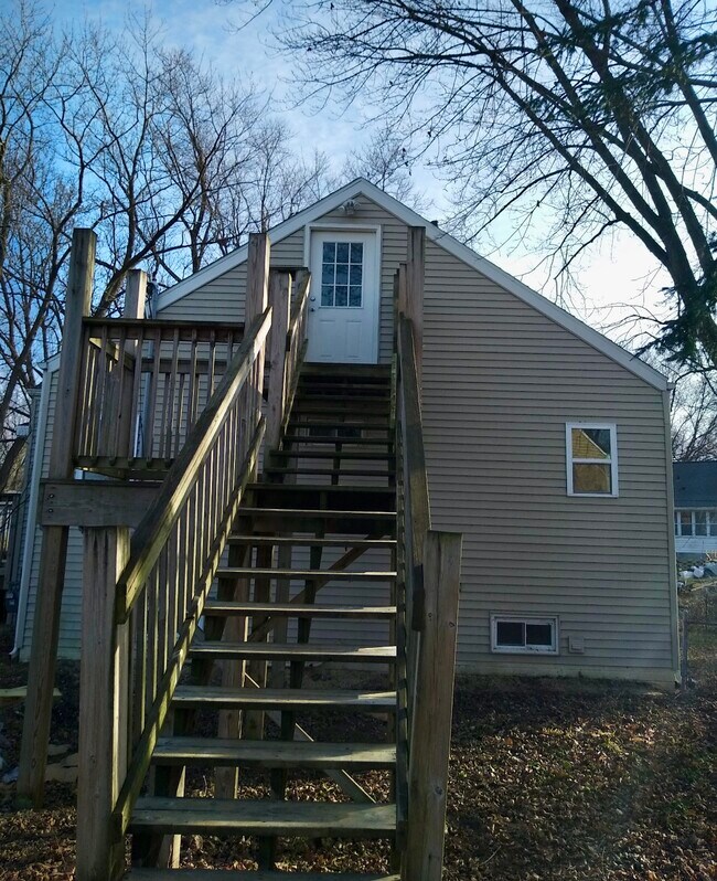 Building Photo - 2937 Sachs St