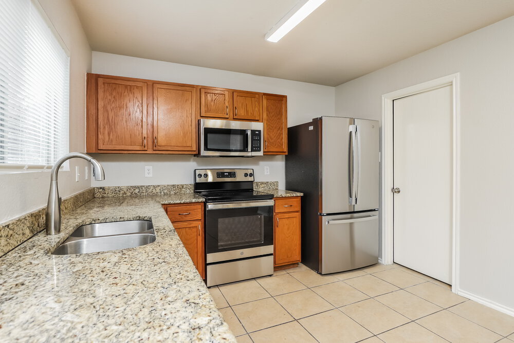 Building Photo - 113 Sunrise Falls