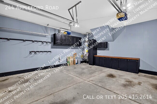 Building Photo - 244 Appleford Rd