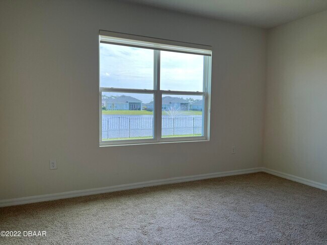 Building Photo - 325 Caryota Ct