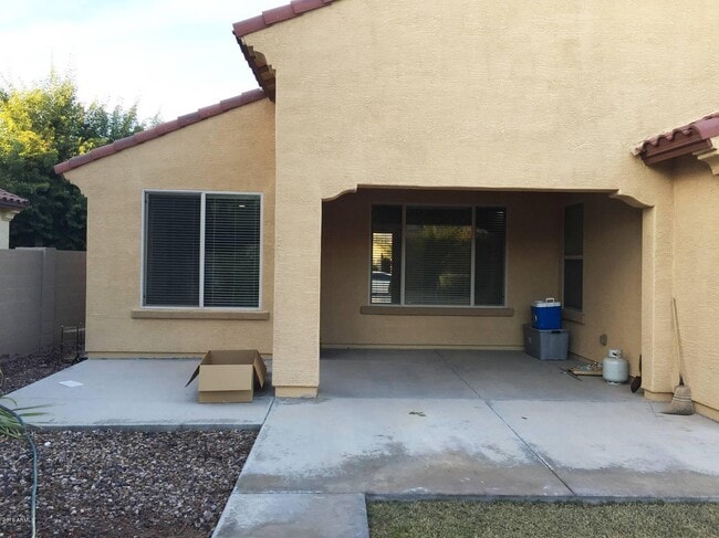 Building Photo - 1625 W Pelican Ct