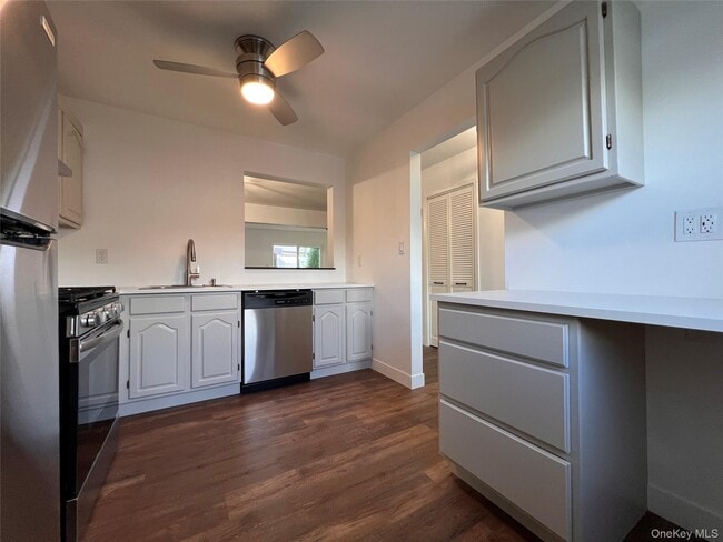 Building Photo - 524 Saracino Dr