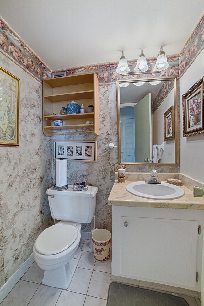 Building Photo - 3450 S Ocean Blvd