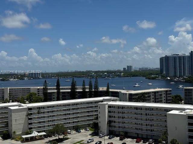 Building Photo - 18021 Biscayne Blvd