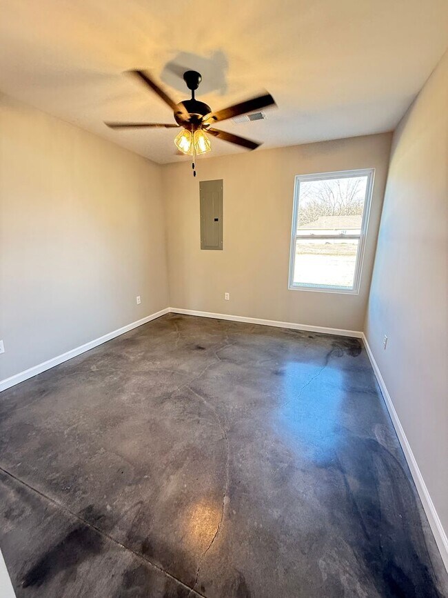 Building Photo - 289 TN-431
