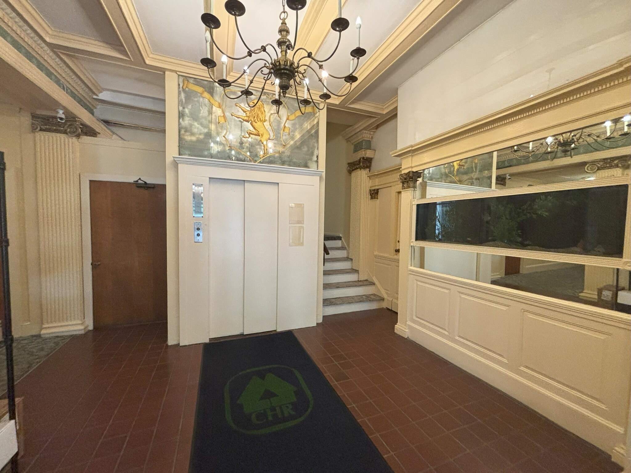 Building Photo - 1247 Beacon St