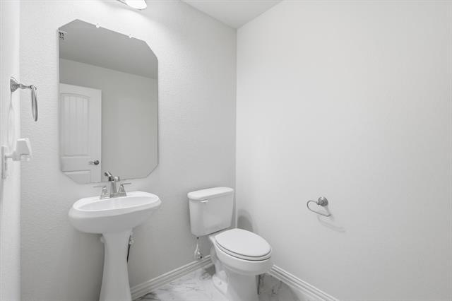 Building Photo - 1515 Nighthawk Ln