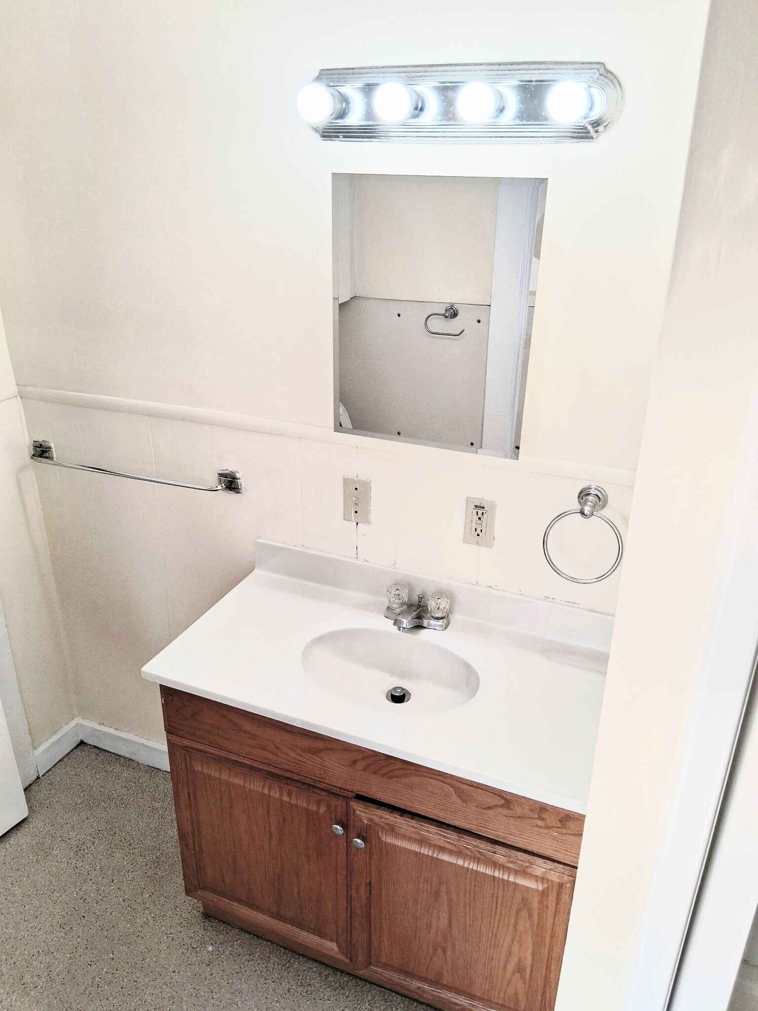 Building Photo - 430 Court St