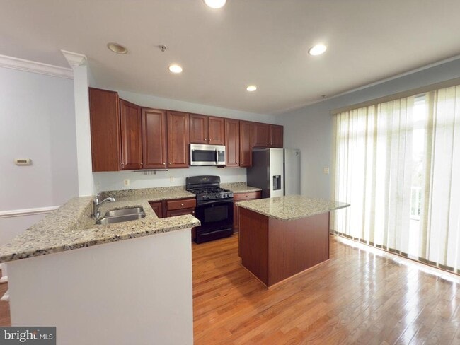 Building Photo - 11765 Skylark Rd