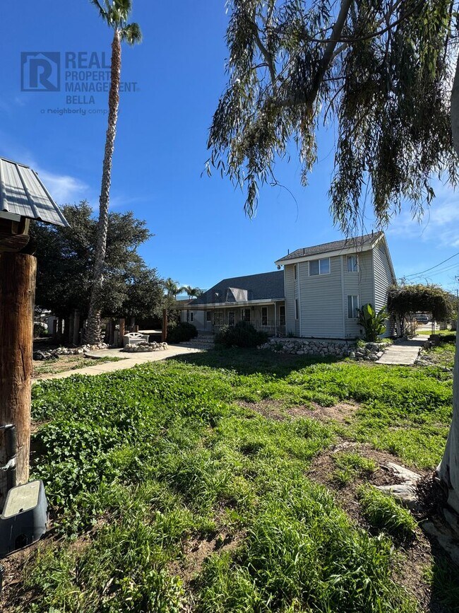 Building Photo - Peaceful Nuevo Living with Gated Driveway, Spacious Layout and Outdoor Living