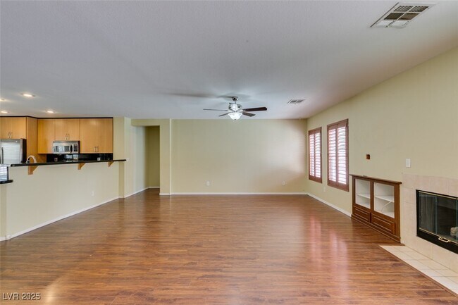 Building Photo - 2701 Port Lewis Ave