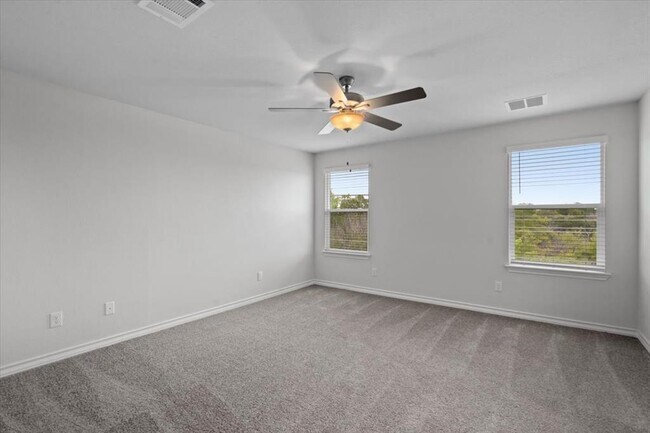 Building Photo - 4712 Plum Peach Bend