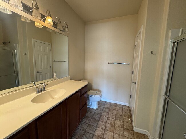 Building Photo - 4710 Ciarra Kennedy Lane