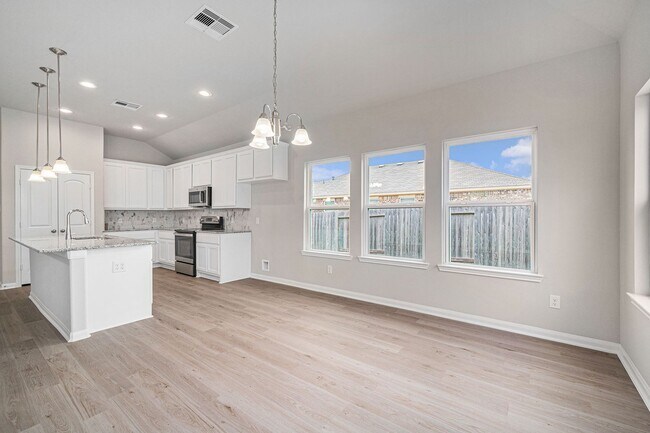 Building Photo - COMING JUNE 2026 LIKE NEW --- Stunning 4 bedroom home In Lake Conroe Hills