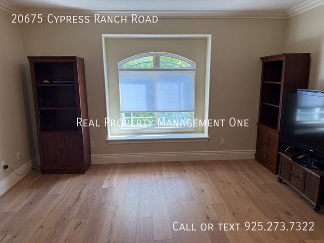 Building Photo - 20675 Cypress Ranch Rd