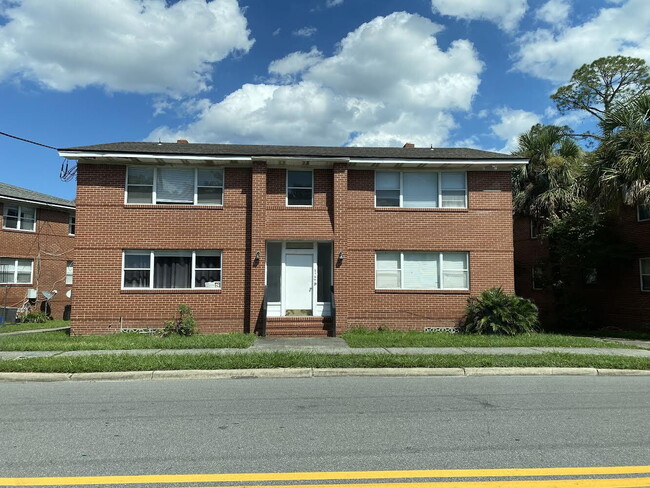 FOR RENT: 1 BEDROOM 1 BATH FIRST FLOOR AP... - FOR RENT:  1 BEDROOM 1 BATH FIRST FLOOR AP...
