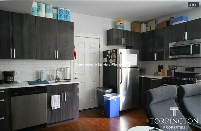 Building Photo - 19 Marney St