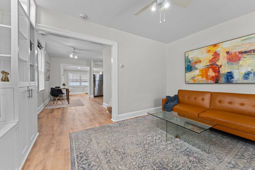 Open floor plan! - 2339 3rd St NE