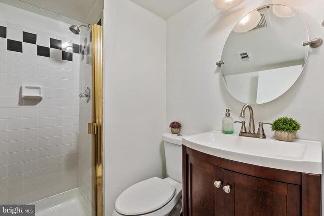 Building Photo - 4920 Herkimer St