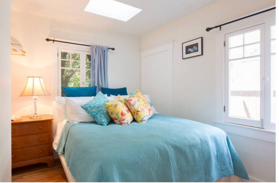 Building Photo - 1109 Cabrillo Ave