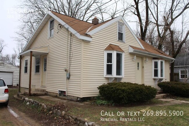Building Photo - 1519 Baker Dr