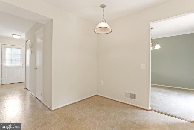 Building Photo - 9938 Wood Wren Ct