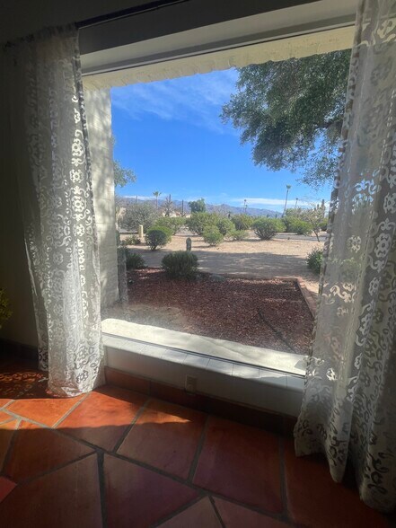 Building Photo - 2641 N Camino Valle Verde