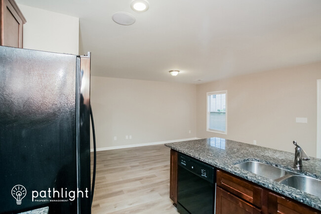 Building Photo - 420 Providence Plantation, Columbia, SC, 2...