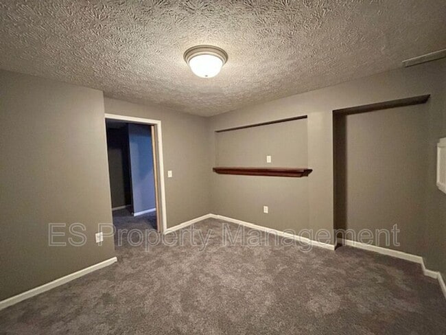 Building Photo - 18258 Benton Oak Dr