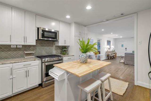 Building Photo - 6514 Kenwell St