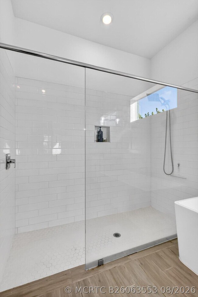 Building Photo - 799 Hookline Cir