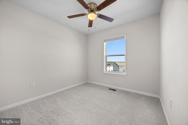 Building Photo - 813 Bond St