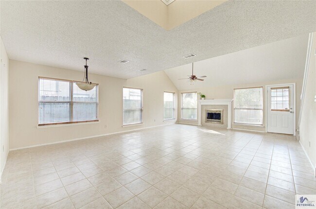 Building Photo - 12530 Laleu Ln
