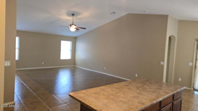 Building Photo - 7327 W Magdalena Ln