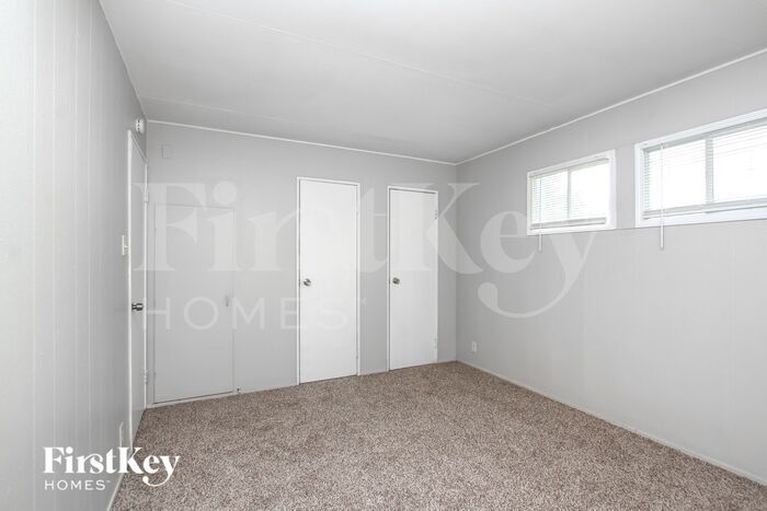 Building Photo - 119 Totten Dr