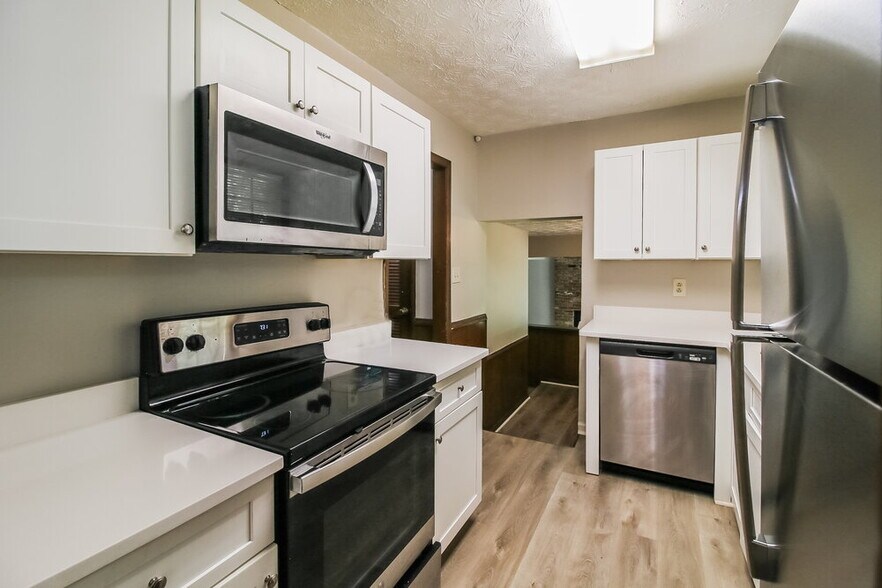 Building Photo - 2725 Westford Ct SW